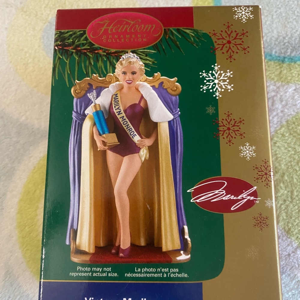 Marilyn Monroe Ornament 2006
